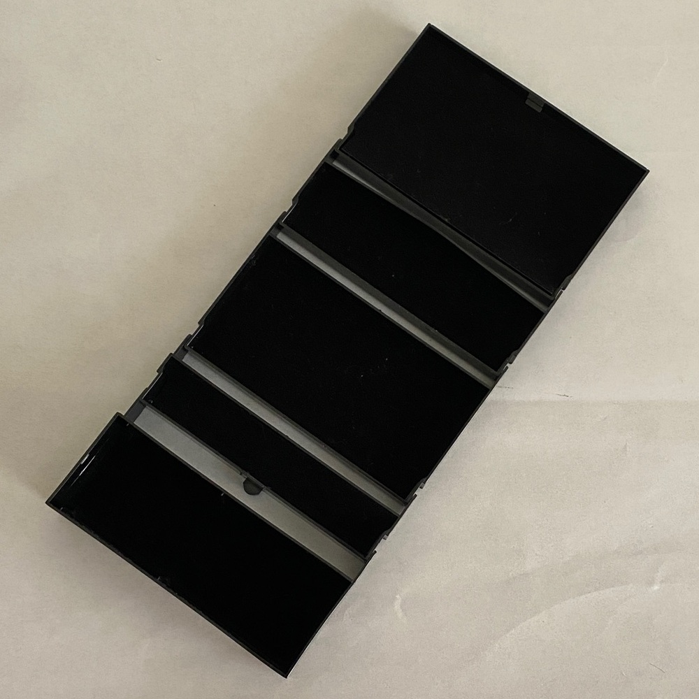 The Jewel Kit by Ingenious Designs Vintage Trinket Box Made in USA Black Travel